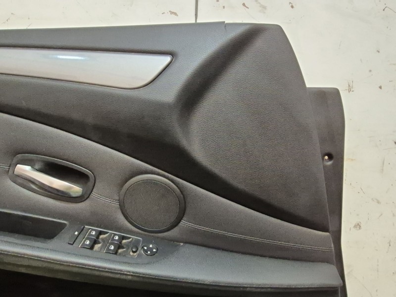 Recambio de guarnecido puerta delantera izquierda para bmw 5 touring (e61) 520 d referencia OEM IAM   