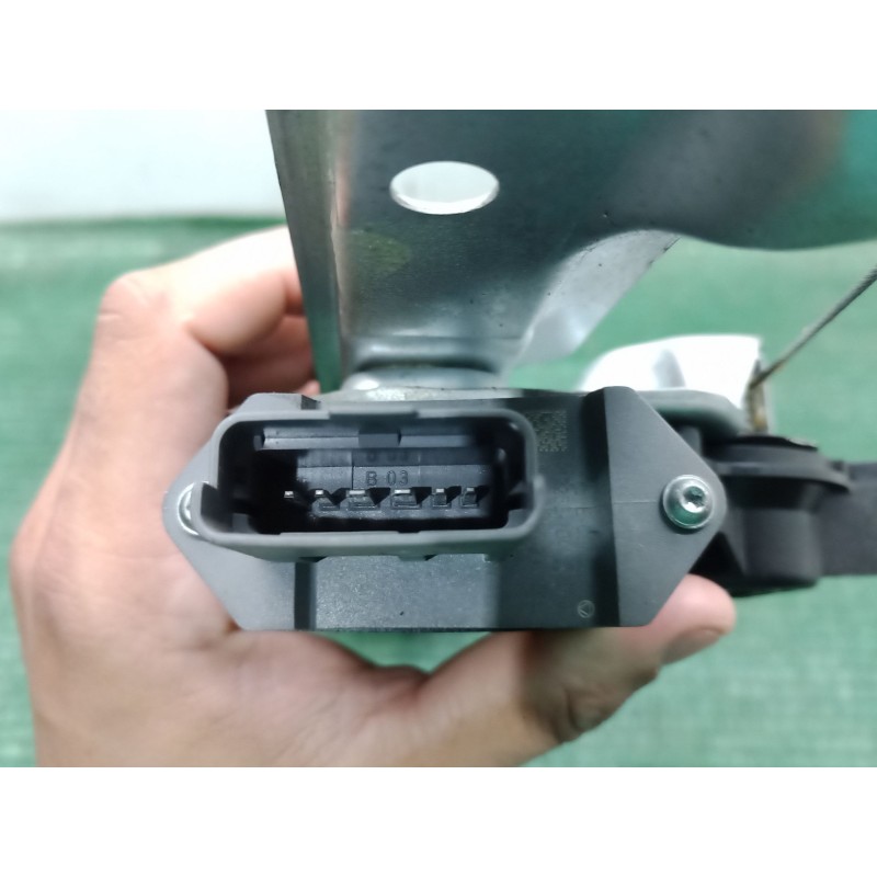 Recambio de elevalunas trasero derecho para peugeot 5008 (0u_, 0e_) 1.6 hdi referencia OEM IAM   