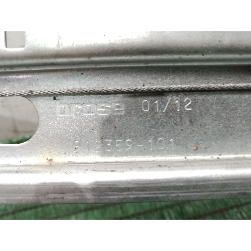 Recambio de elevalunas trasero derecho para peugeot 5008 (0u_, 0e_) 1.6 hdi referencia OEM IAM   