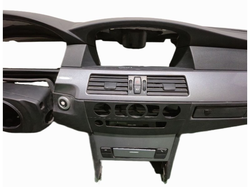 Recambio de salpicadero para bmw 5 touring (e61) 520 d referencia OEM IAM   