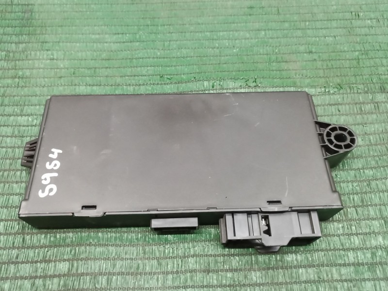 Recambio de modulo electronico para bmw 5 touring (e61) 520 d referencia OEM IAM   