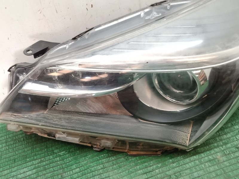 Recambio de faro izquierdo para toyota yaris (_p13_) 1.5 hybrid (nhp130_) referencia OEM IAM   