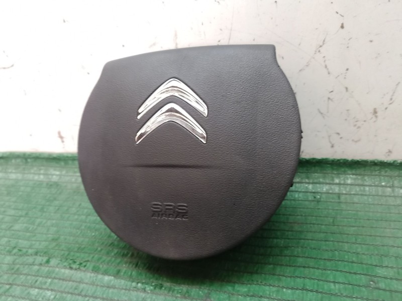 Recambio de airbag volante para toyota yaris (_p13_) 1.5 hybrid (nhp130_) referencia OEM IAM 5AHD3K0 5AHD3K0 5AHD3K0