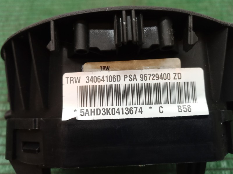 Recambio de airbag volante para toyota yaris (_p13_) 1.5 hybrid (nhp130_) referencia OEM IAM 5AHD3K0 5AHD3K0 5AHD3K0