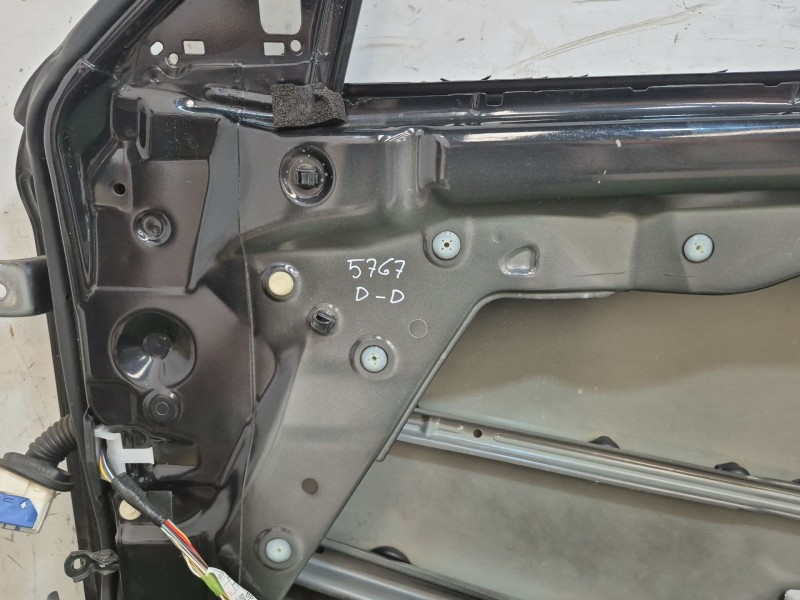 Recambio de puerta delantera derecha para mazda 3 (bl) 1.6 mzr (bl14) referencia OEM IAM   