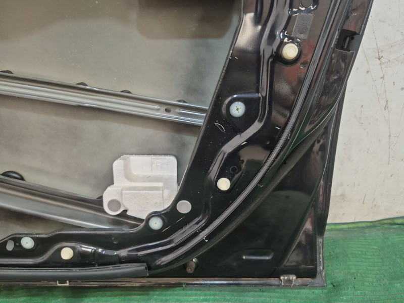Recambio de puerta delantera derecha para mazda 3 (bl) 1.6 mzr (bl14) referencia OEM IAM   