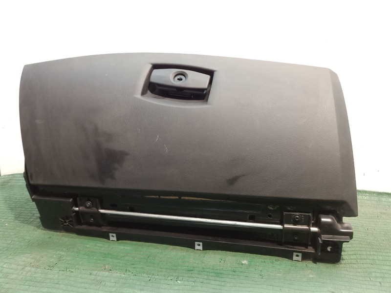 Recambio de guantera para bmw 5 touring (e61) 520 d referencia OEM IAM   
