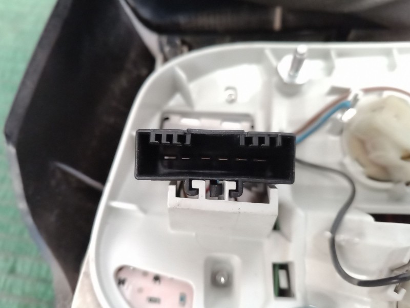 Recambio de piloto trasero derecho para bmw 5 touring (e61) 520 d referencia OEM IAM   