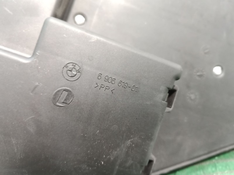 Recambio de caja reles / fusibles para bmw 5 touring (e61) 520 d referencia OEM IAM 690661901 690661901 690661901