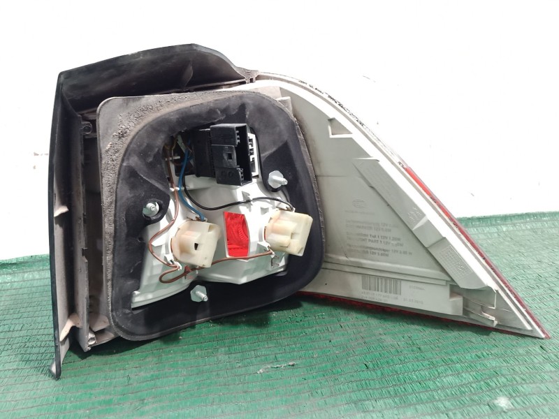 Recambio de piloto trasero izquierdo para bmw 5 touring (e61) 520 d referencia OEM IAM   