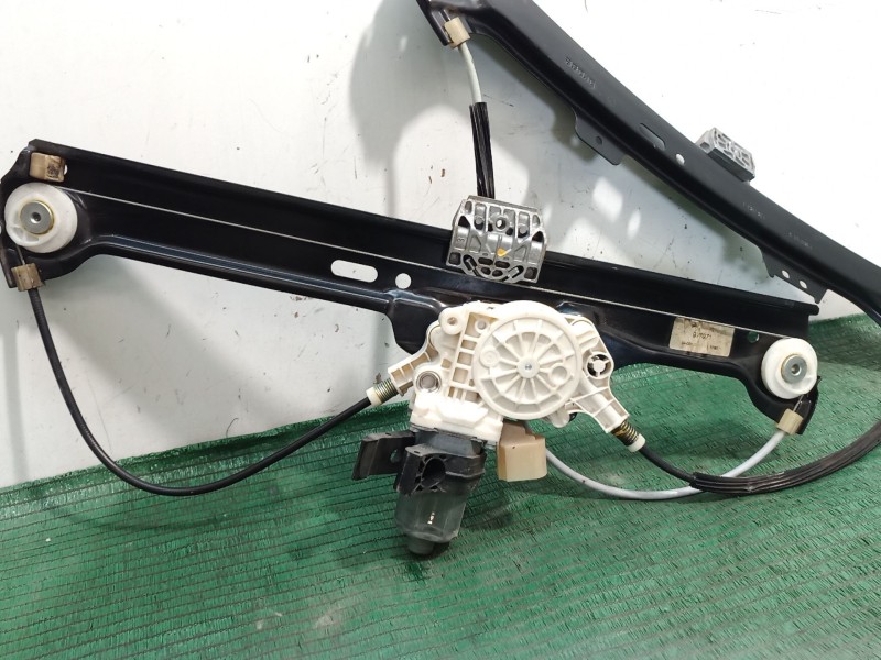 Recambio de elevalunas delantero izquierdo para bmw 5 touring (e61) 520 d referencia OEM IAM   