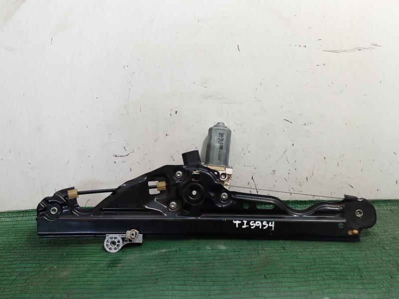 Recambio de elevalunas trasero izquierdo para bmw 5 touring (e61) 520 d referencia OEM IAM   
