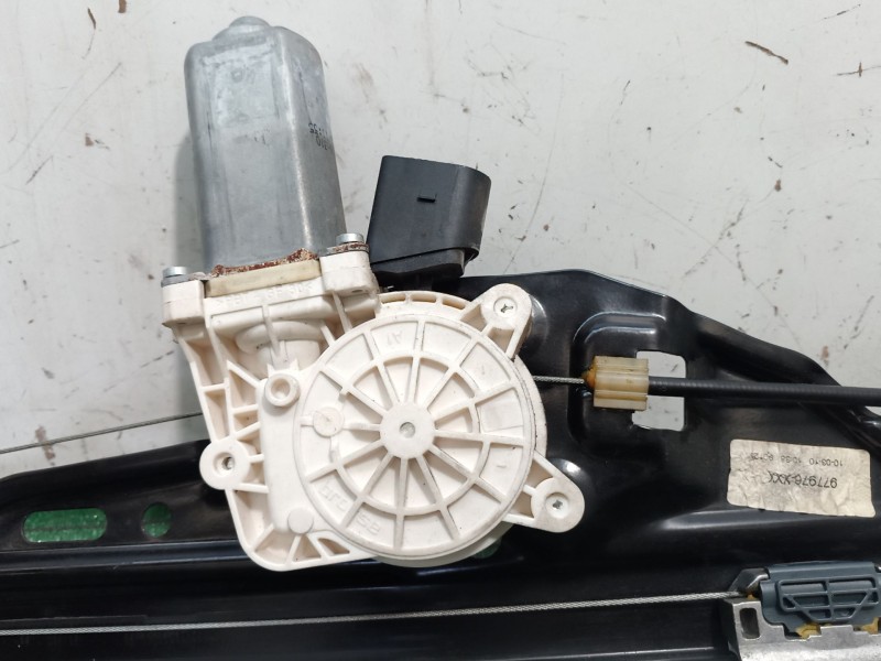 Recambio de elevalunas trasero izquierdo para bmw 5 touring (e61) 520 d referencia OEM IAM   