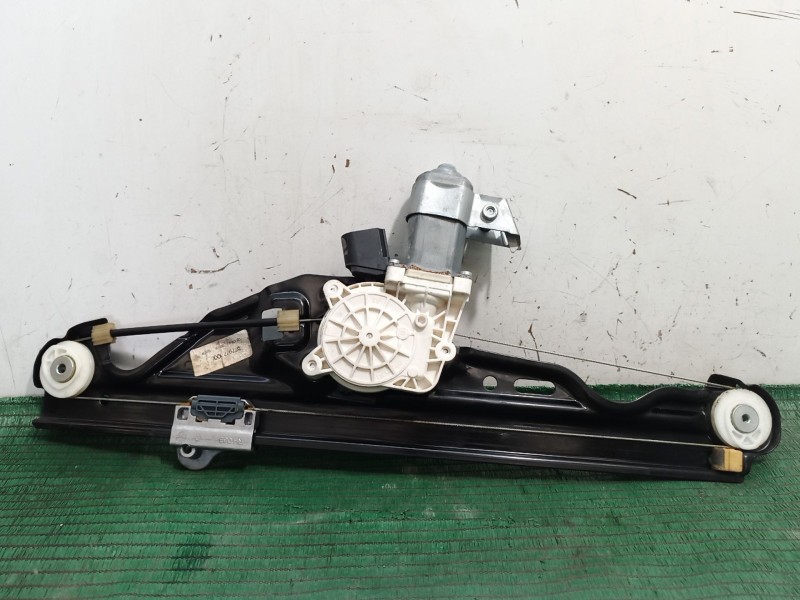 Recambio de elevalunas trasero derecho para bmw 5 touring (e61) 520 d referencia OEM IAM   