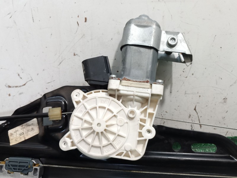 Recambio de elevalunas trasero derecho para bmw 5 touring (e61) 520 d referencia OEM IAM   