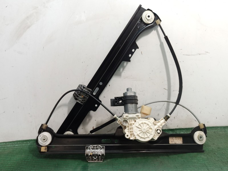 Recambio de elevalunas delantero derecho para bmw 5 touring (e61) 520 d referencia OEM IAM   