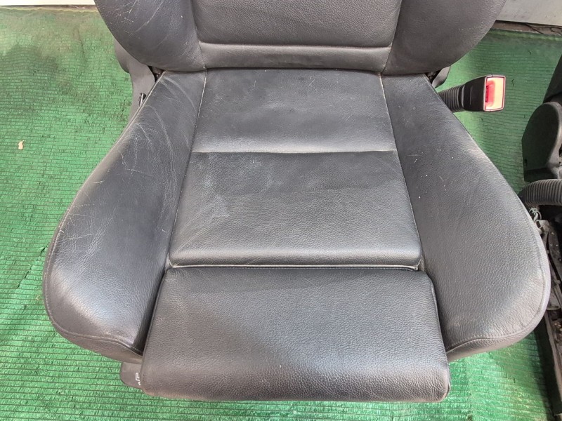 Recambio de juego de asientos completo para bmw 5 touring (e61) 520 d referencia OEM IAM   