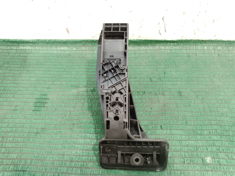 Recambio de pedal acelerador para bmw 5 touring (e61) 520 d referencia OEM IAM   