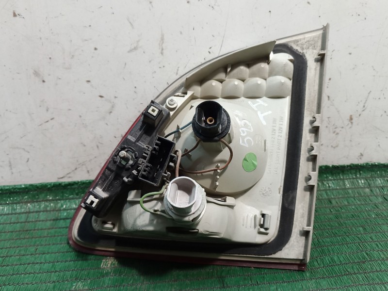 Recambio de piloto trasero izquierdo para bmw 5 touring (e61) 520 d referencia OEM IAM   