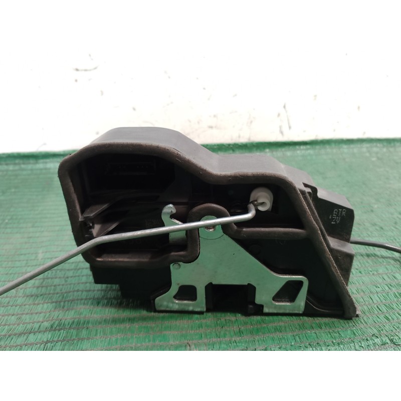 Recambio de cerradura puerta delantera derecha para bmw 5 touring (e61) 520 d referencia OEM IAM   