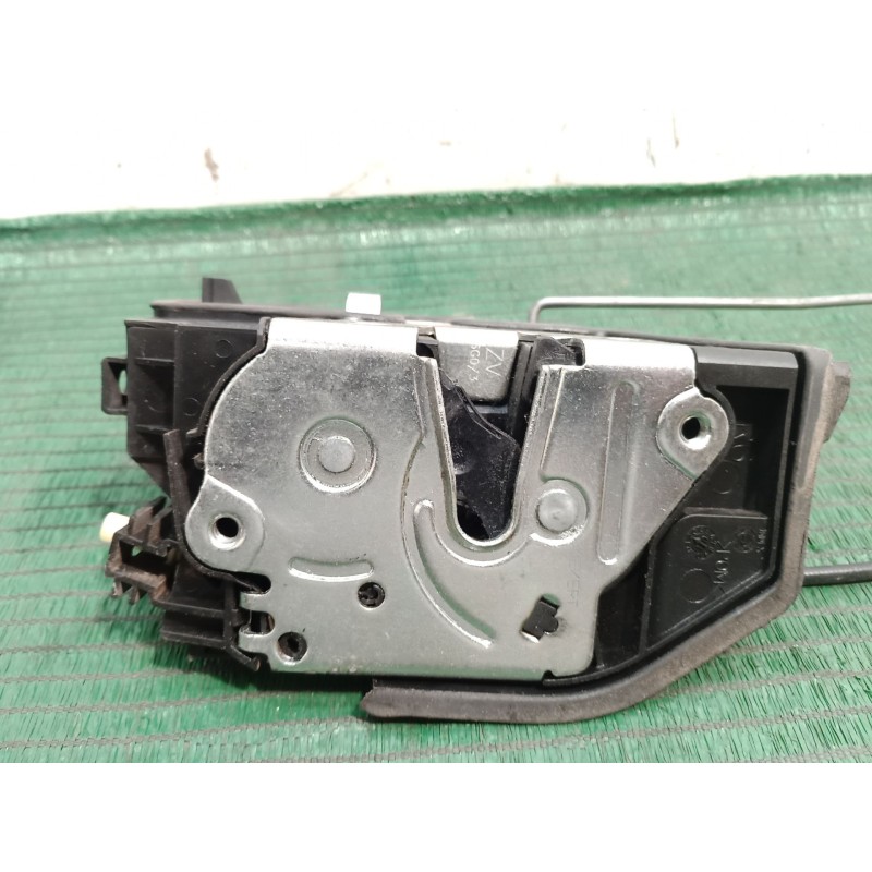 Recambio de cerradura puerta delantera derecha para bmw 5 touring (e61) 520 d referencia OEM IAM   