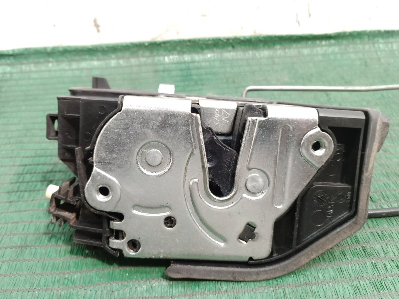 Recambio de cerradura puerta delantera derecha para bmw 5 touring (e61) 520 d referencia OEM IAM   