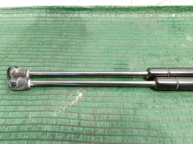 Recambio de amortiguadores maletero / porton para bmw 5 touring (e61) 520 d referencia OEM IAM   