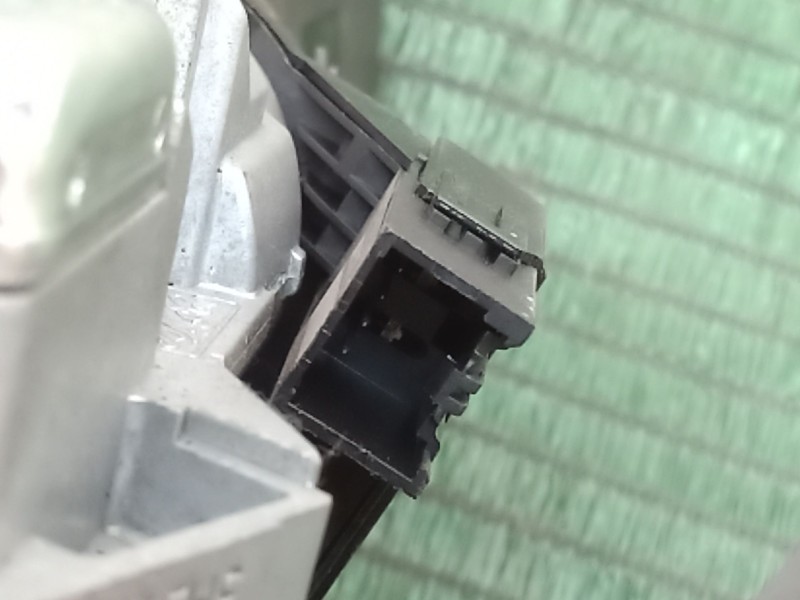 Recambio de columna direccion para mazda 3 (bl) 1.6 mzr (bl14) referencia OEM IAM ZG511361 ZG511361 ZG511361