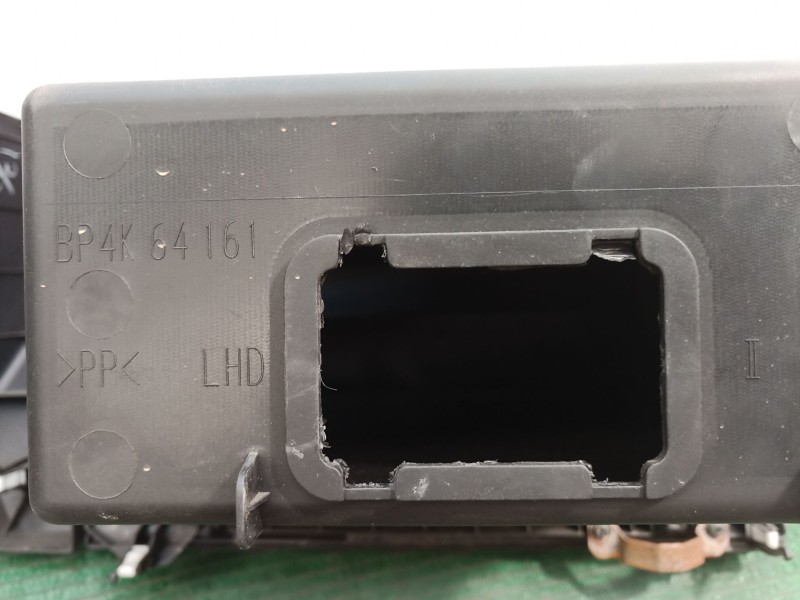 Recambio de guantera para mazda 3 (bl) 1.6 mzr (bl14) referencia OEM IAM   