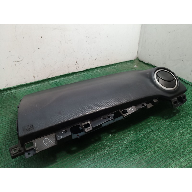 Recambio de airbag lateral derecho para mazda 3 (bl) 1.6 mzr (bl14) referencia OEM IAM   