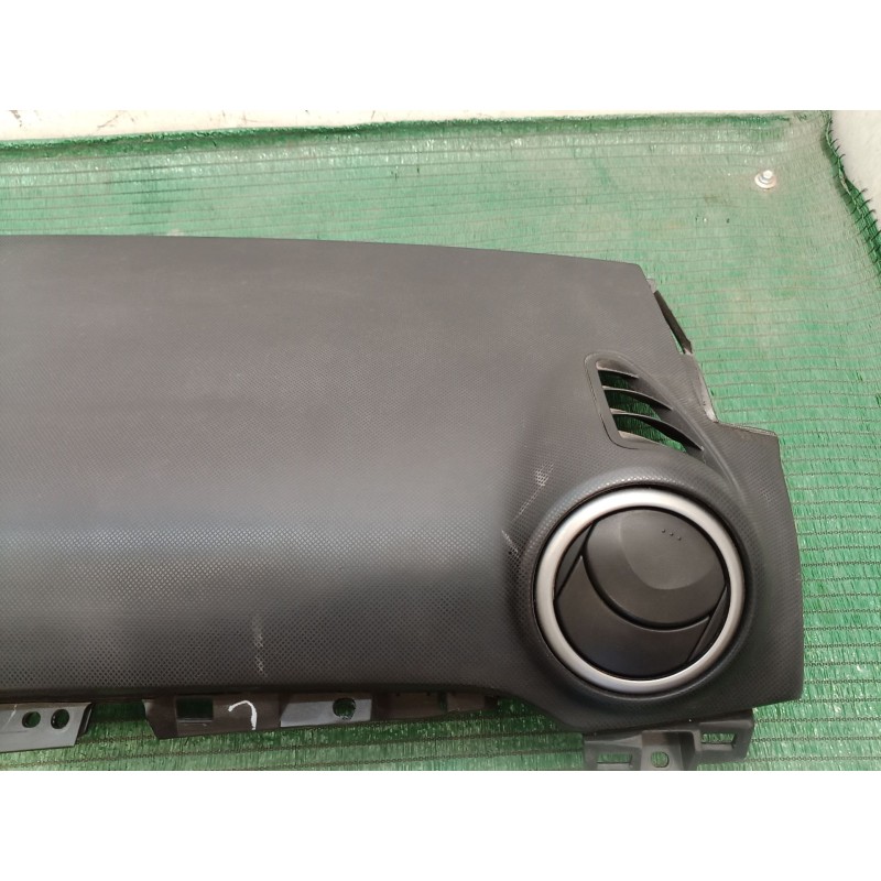 Recambio de airbag lateral derecho para mazda 3 (bl) 1.6 mzr (bl14) referencia OEM IAM   