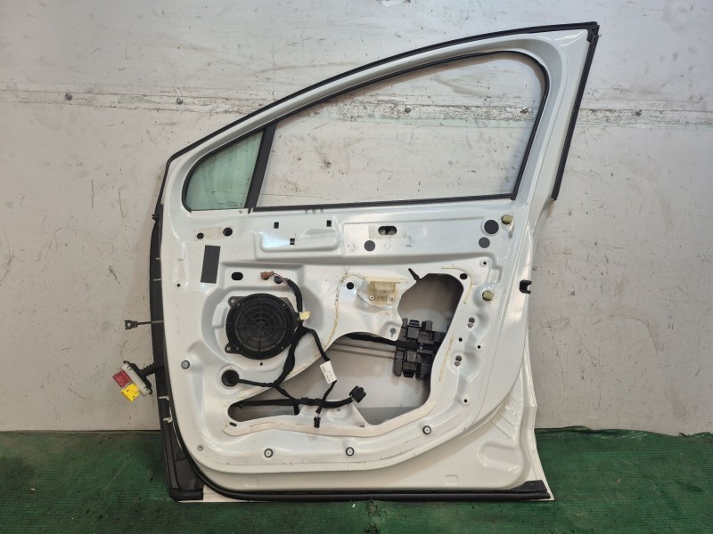 Recambio de puerta delantera derecha para peugeot 5008 (0u_, 0e_) 1.6 hdi referencia OEM IAM   