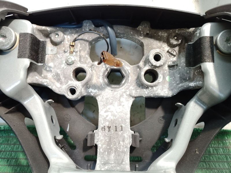 Recambio de volante para mazda 3 (bl) 1.6 mzr (bl14) referencia OEM IAM   