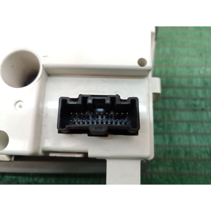 Recambio de mando climatizador para mazda 3 (bl) 1.6 mzr (bl14) referencia OEM IAM K1900BS3L K1900BS3L K1900BS3L