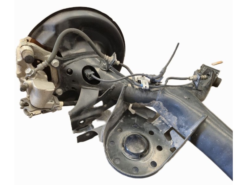 Recambio de puente trasero para toyota yaris (_p13_) 1.4 d (nlp130_) referencia OEM IAM 424310D0 424310D0 424310D0