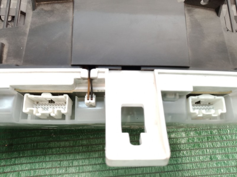 Recambio de cuadro instrumentos para mazda 3 (bl) 1.6 mzr (bl14) referencia OEM IAM   