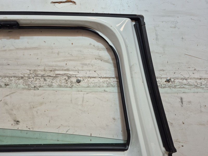 Recambio de puerta trasera izquierda para peugeot 5008 (0u_, 0e_) 1.6 hdi referencia OEM IAM   