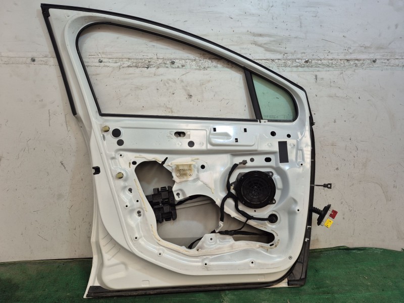 Recambio de puerta delantera izquierda para peugeot 5008 (0u_, 0e_) 1.6 hdi referencia OEM IAM   