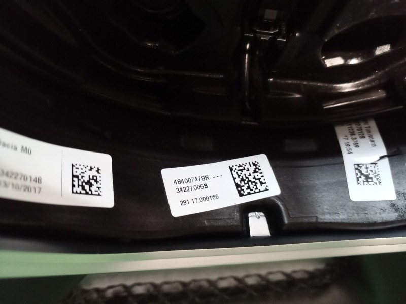 Recambio de volante para dacia sandero ii tce 90 (b8m1, b8ma) referencia OEM IAM 484007478R 484007478R 484007478R