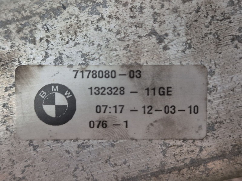 Recambio de refuerzo paragolpes delantero para bmw 5 touring (e61) 520 d referencia OEM IAM   