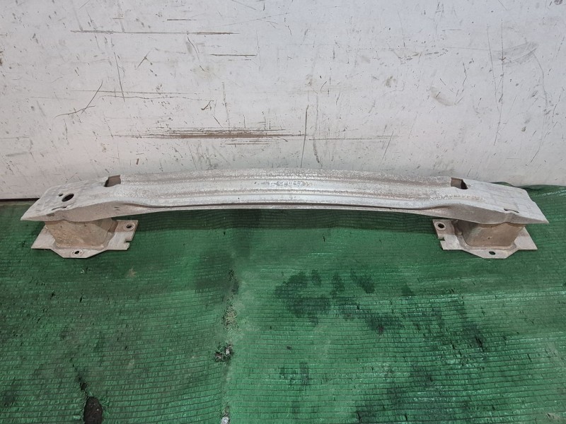 Recambio de refuerzo paragolpes delantero para opel astra j (p10) 1.4 (68) referencia OEM IAM   