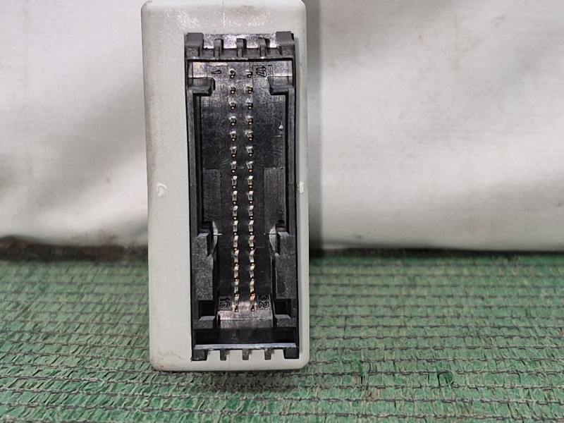 Recambio de modulo electronico para bmw 5 touring (e61) 520 d referencia OEM IAM   