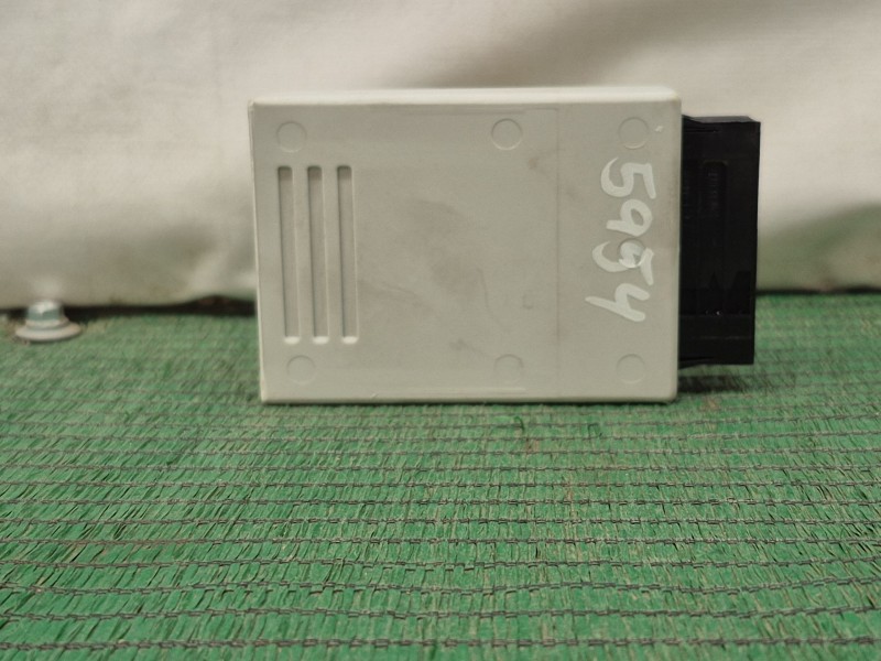 Recambio de modulo electronico para bmw 5 touring (e61) 520 d referencia OEM IAM   