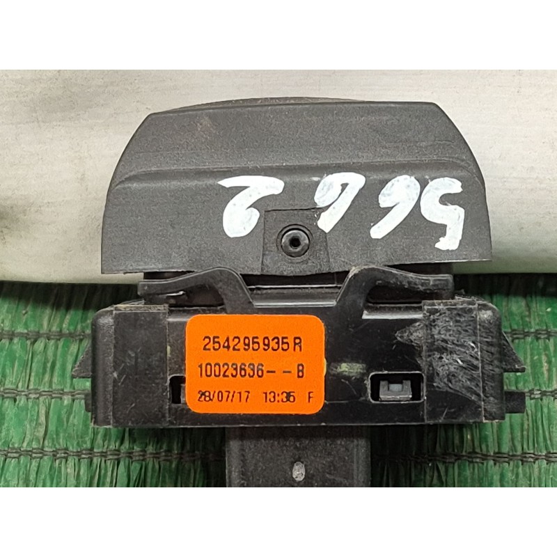 Recambio de interruptor para dacia sandero ii tce 90 (b8m1, b8ma) referencia OEM IAM   