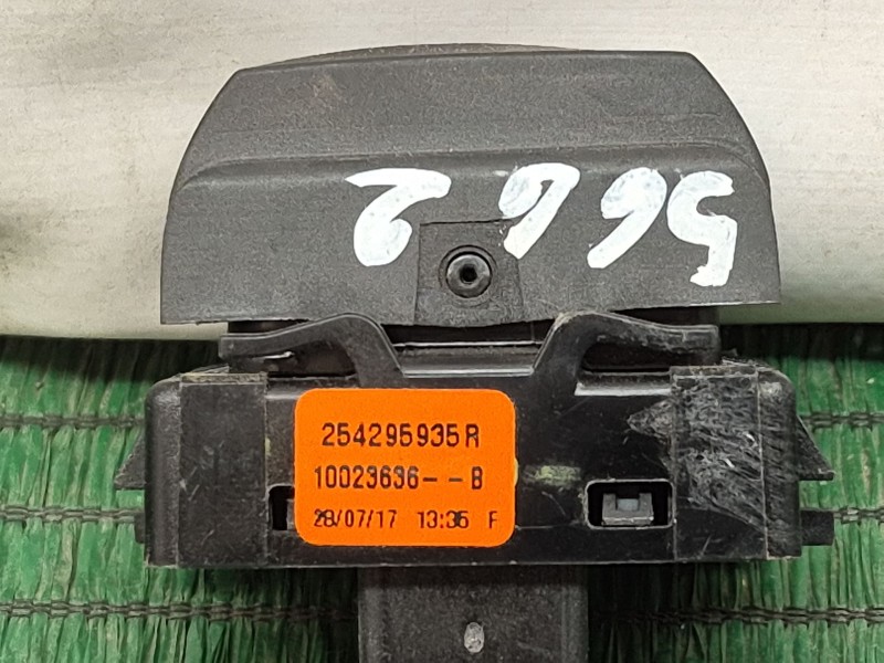 Recambio de interruptor para dacia sandero ii tce 90 (b8m1, b8ma) referencia OEM IAM   