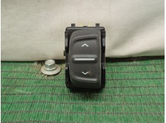 Recambio de mando elevalunas delantero izquierdo para dacia sandero ii tce 90 (b8m1, b8ma) referencia OEM IAM   