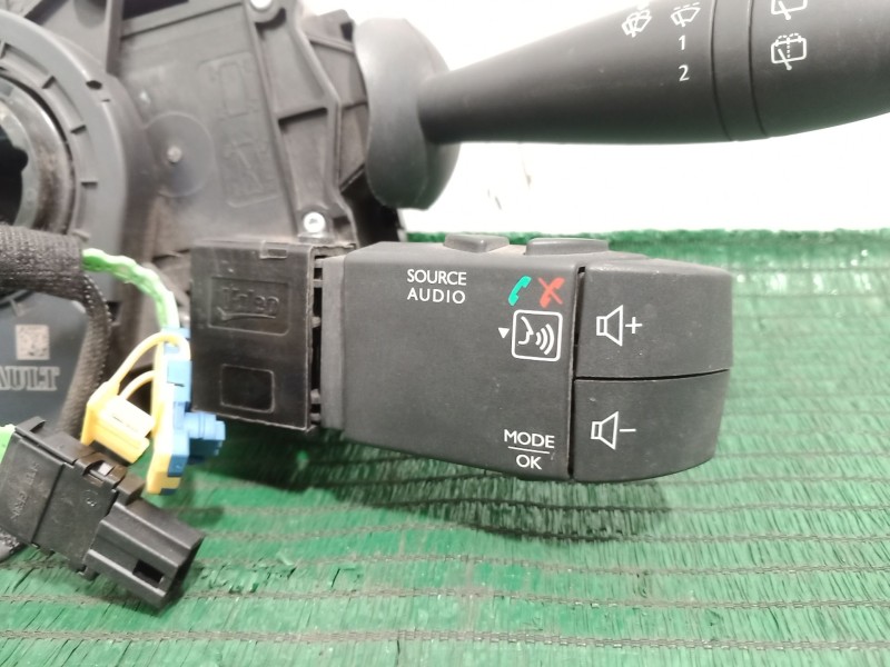 Recambio de mando multifuncion para dacia sandero ii tce 90 (b8m1, b8ma) referencia OEM IAM   