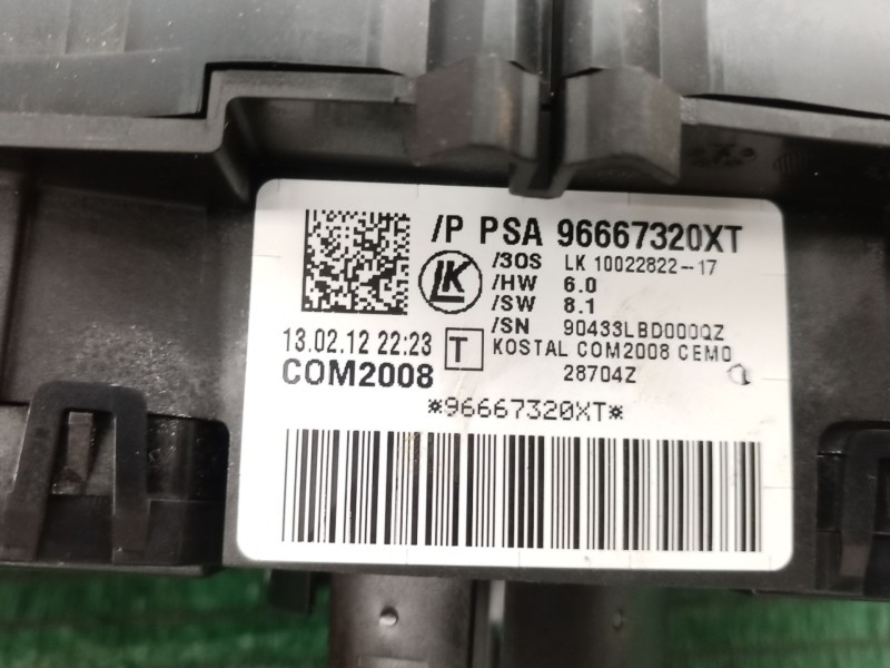 Recambio de mando multifuncion para peugeot 5008 (0u_, 0e_) 1.6 hdi referencia OEM IAM   