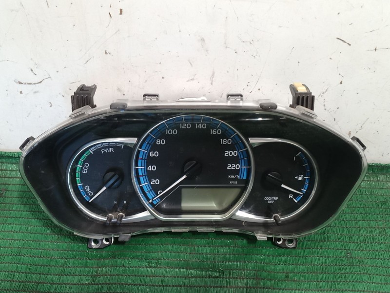Recambio de cuadro instrumentos para toyota yaris (_p1_) 1.5 (ncp13_) referencia OEM IAM   
