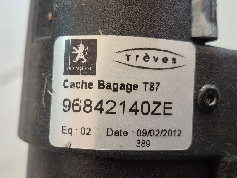 Recambio de bandeja trasera para peugeot 5008 (0u_, 0e_) 1.6 hdi referencia OEM IAM   